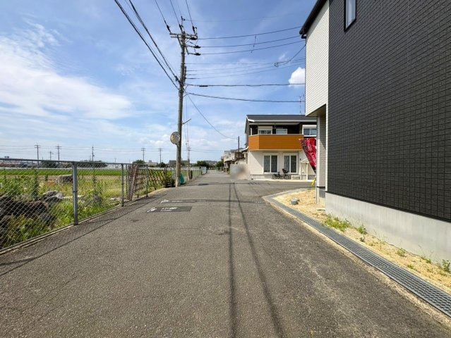 角地＆目の前が田畑につき開放感あり●陽当たり良好３ＬＤＫ●駐車２台可能●城陽市平川広田の外観|現況(２０２６年７月撮影)