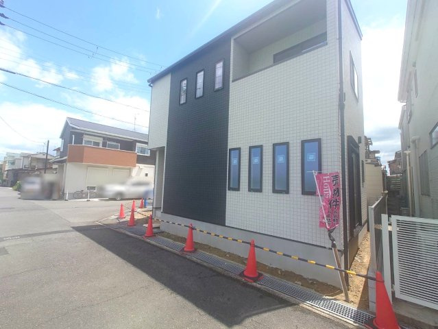 角地＆目の前が田畑につき開放感あり●陽当たり良好３ＬＤＫ●駐車２台可能●城陽市平川広田の外観|現況(２０２６年５月撮影)