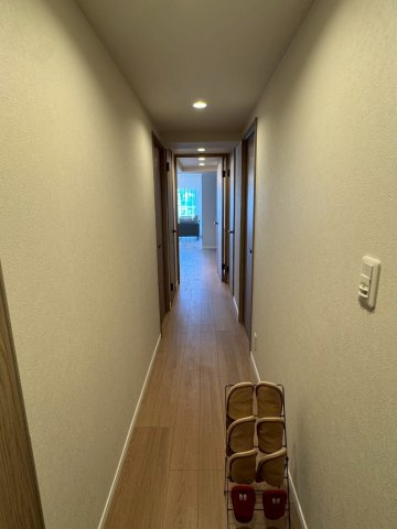 モアコート戸塚の内装|室内廊下