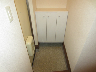 【玄関】 | スカイコート