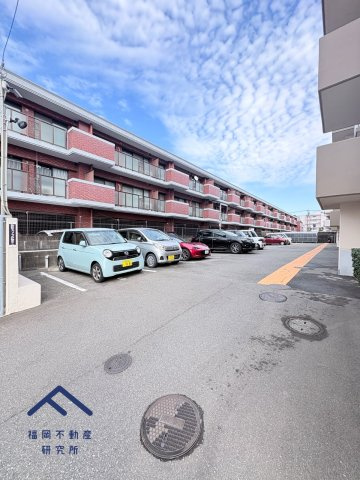 エメラルドマンション生の松原のその他