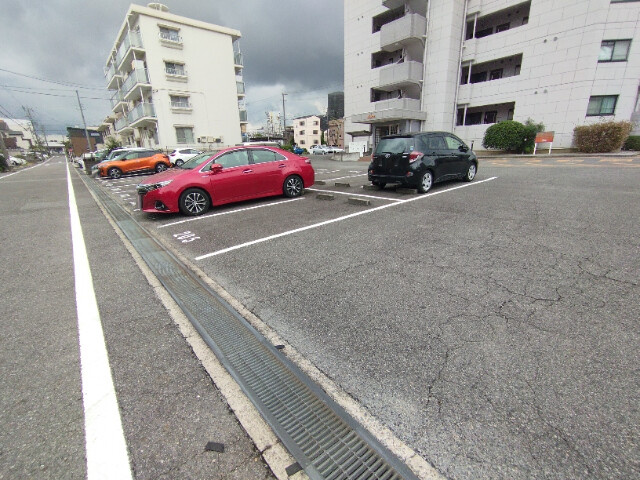 ロワールの駐車場