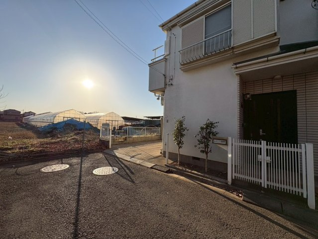 川越市今福　建築条件なし売地　東武東上線『新河岸駅』徒歩19分　【福原小学区】の前面道路含む現地写真