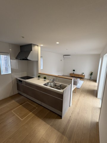 岩出市金池・中古戸建・54739のキッチン