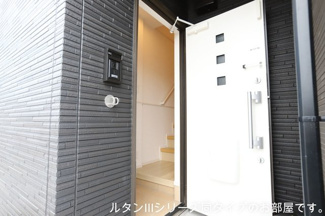 【玄関】 | ホグワーツＡ | 明るい玄関です