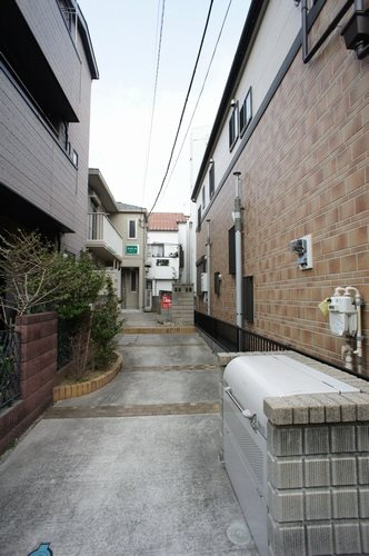 サザンカの外観|敷地内ゴミ捨て場