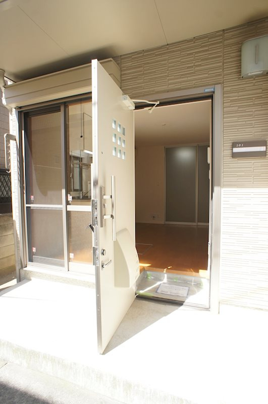 サザンカのバルコニー