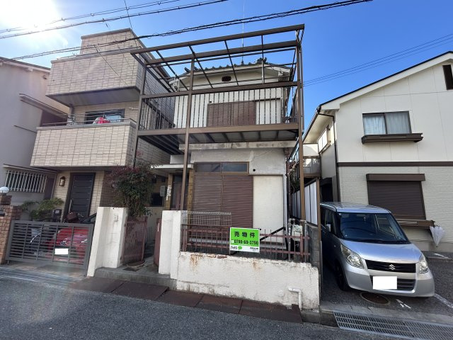 【外観】 | 尼崎市南武庫之荘９丁目古家付き土地 | 物件の外観です