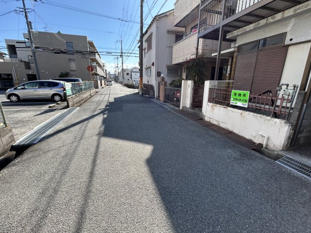 【前面道路含む現地写真】 | 尼崎市南武庫之荘９丁目古家付き土地 | 前面道路含む現地写真です