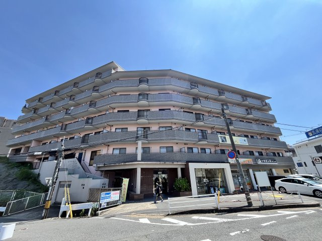 タワー　ア・ラ・モード