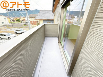 【バルコニー】 | 葵区羽鳥4　新築戸建　A区画 | 陽当りの良いバルコニーはお洗濯物はもちろんお布団もふかふかになります♪