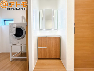 【独立洗面台】 | 葵区羽鳥6　新築戸建　A区画 | 壁付け水栓の洗面台は水垢がたまりにくく、お掃除がしやすいですね♪