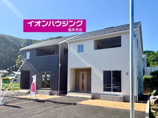 クレイドルガーデン越前市粟田部町中央　第１