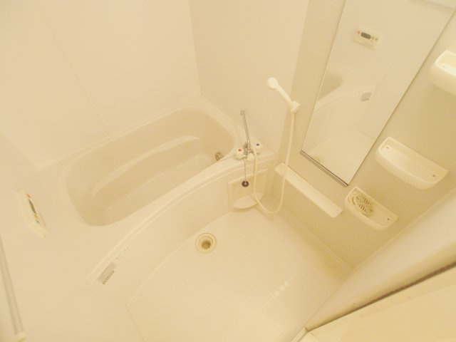 プラシード　A棟の浴室