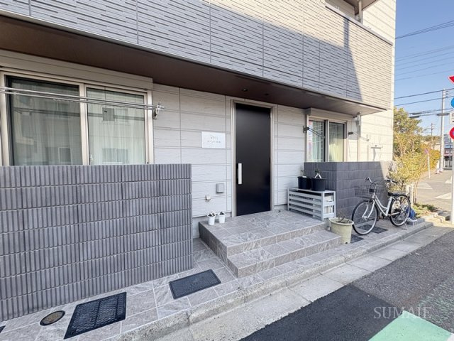 ロージィ赤羽のエントランス|エントランスです☆