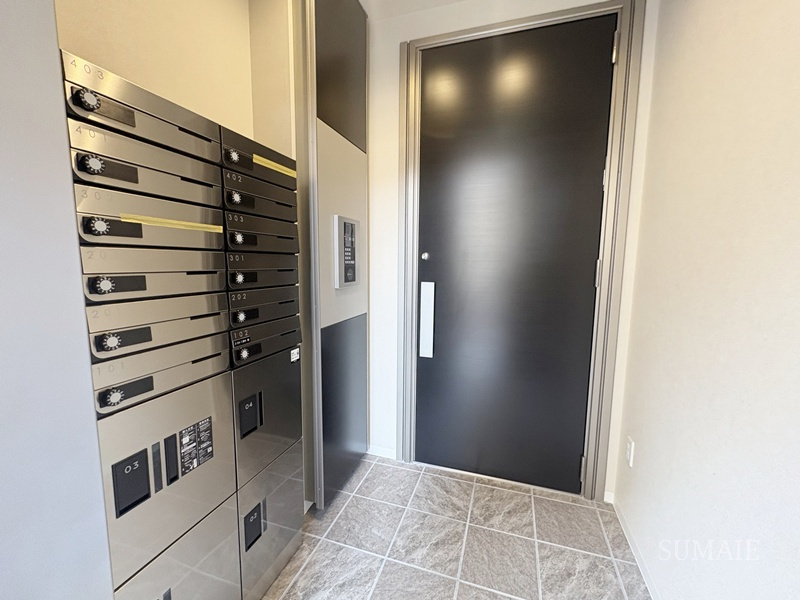 ロージィ赤羽のロビー|ゆとりのあるロビーです☆