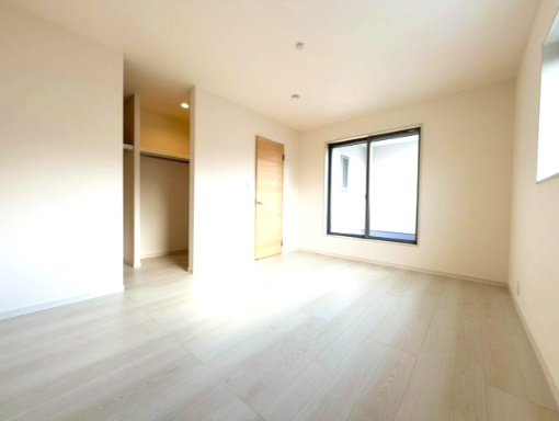 岸和田上町3期全2棟リーブルガーデン　1号棟の洋室|使い勝手のいい洋室です