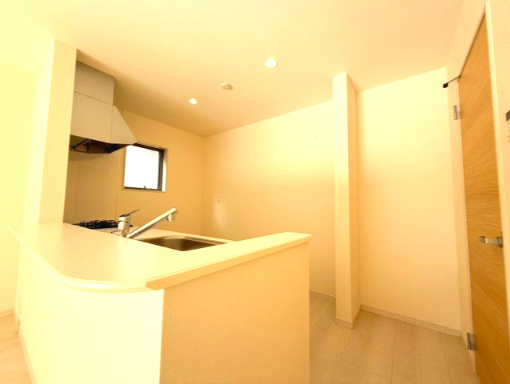 岸和田上町3期全2棟リーブルガーデン　1号棟のキッチン|キッチンです