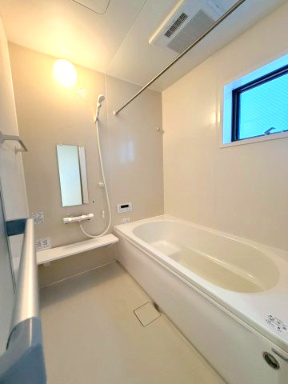 岸和田上町3期全2棟リーブルガーデン　1号棟の浴室|ゆったり過ごせるお風呂です