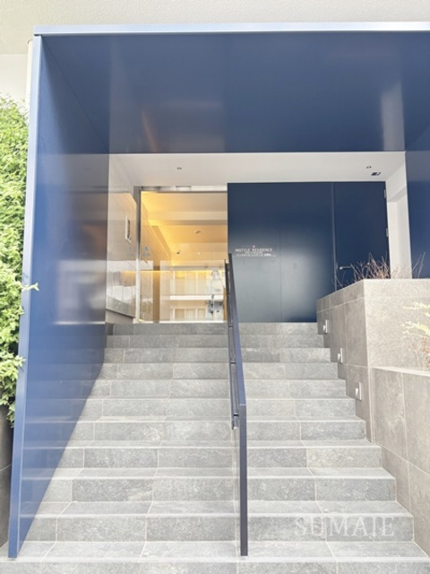 インスタイルレジデンス本駒込のエントランス|エントランスです