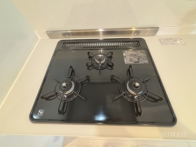 インスタイルレジデンス本駒込のキッチン|3口コンロです