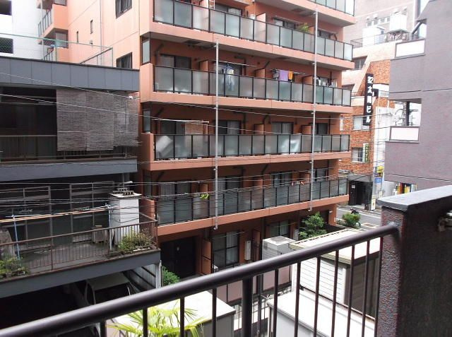 東建ニューハイツ九段の展望