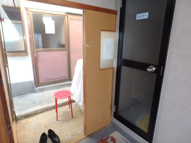 S1762Z　売ゲストハウスの玄関|離れ2F