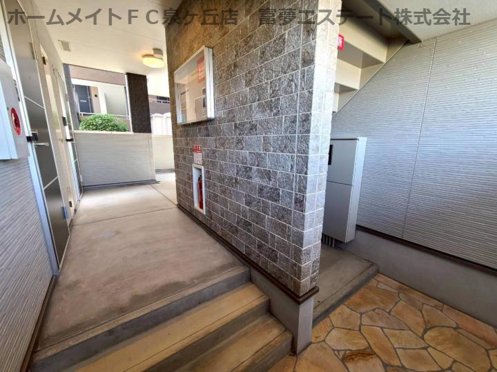 フジパレス堺鳳駅北Ⅱ番館のロビー