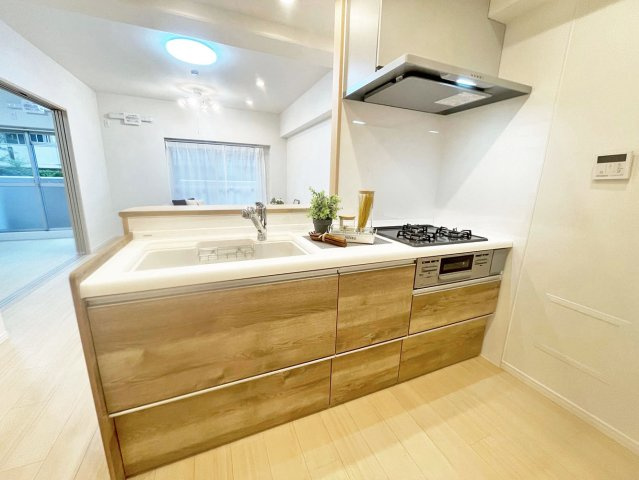 六実マンションのキッチン|〈施工例〉キッチン