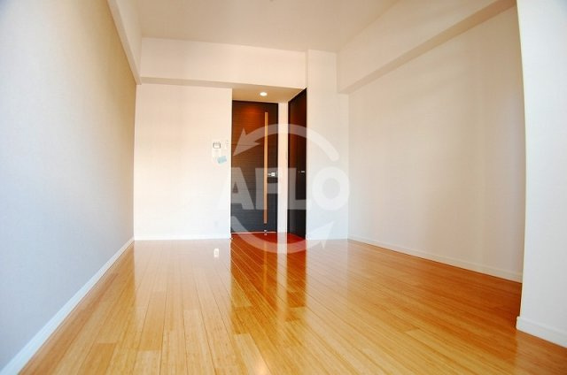 エスライズ北堀江の居間・リビング|エスライズ北堀江　洋室