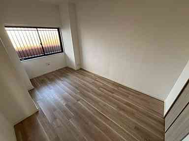 ダイアパレス草津ガーデンコートの洋室