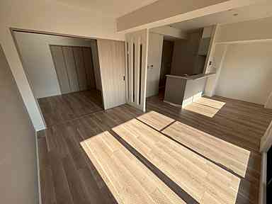 ダイアパレス草津ガーデンコートの居間・リビング