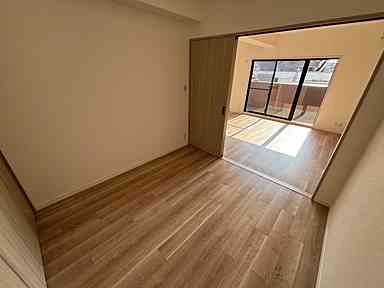 ダイアパレス草津ガーデンコートの洋室