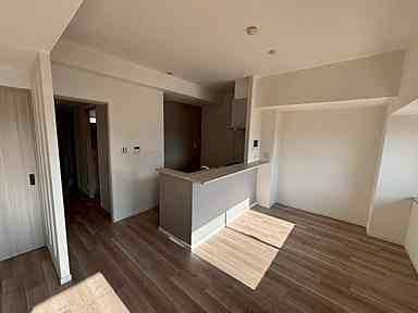 ダイアパレス草津ガーデンコートの居間・リビング