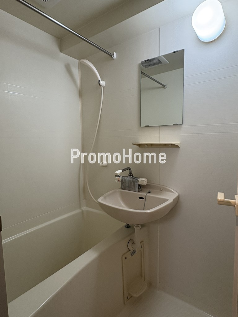 サンテミリオンお茶の水の浴室