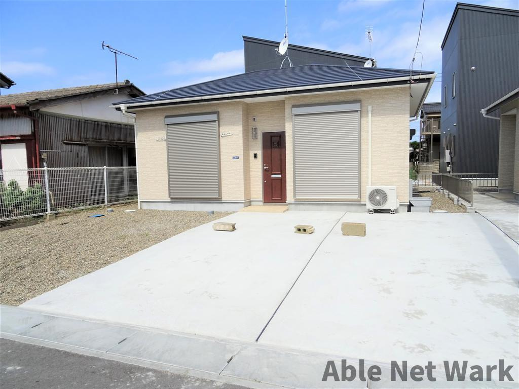 アイビス堀割タウンの駐車場|駐車場2台無料