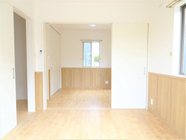 アイビス堀割タウンのキッチン|高級感あるキッチン