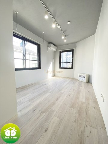 MAXIV CROS　門前仲町の居間・リビング