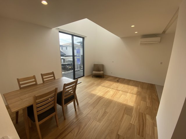 【ダイニング】 | 北区鶴羽田2