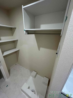 【その他】 | お部屋の中でお洗濯ができる室内洗濯機置き場（建築中）
