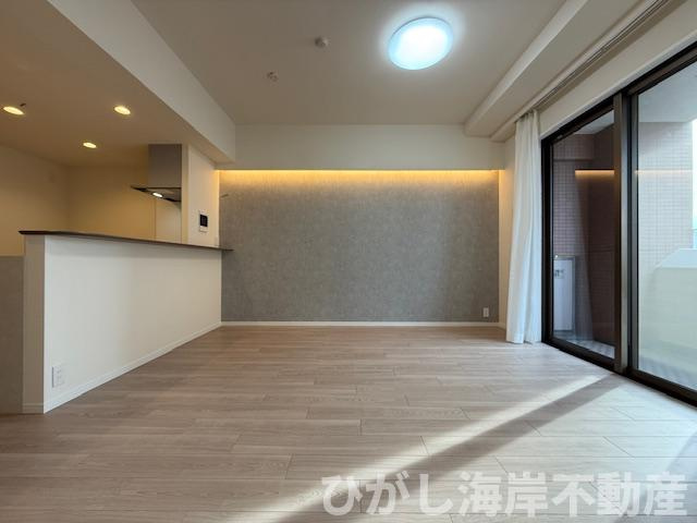 プリムローズ平塚のダイニング|新規リフォーム完了！　12.1帖　LDK