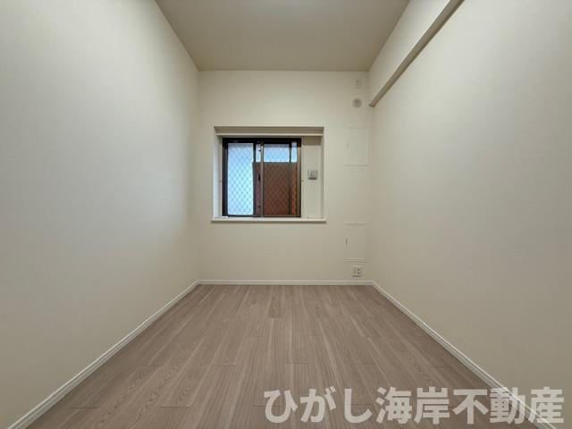 プリムローズ平塚の寝室|新規リフォーム完了！　6帖　洋室