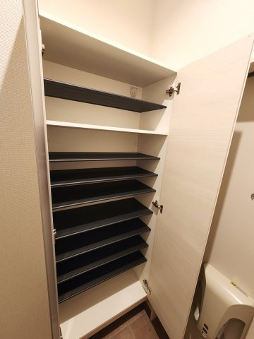 【収納】 | エスパース恋ヶ窪BASEⅡ | 同間取り別号室の参考写真