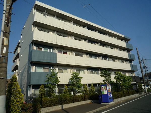 ルーブル都立家政の外観