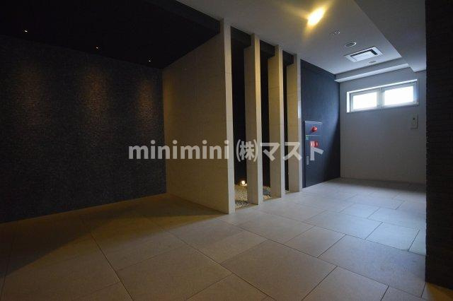 グランルージュ中之島南のロビー