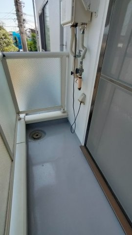 ホワイトキャッスルの洗面所