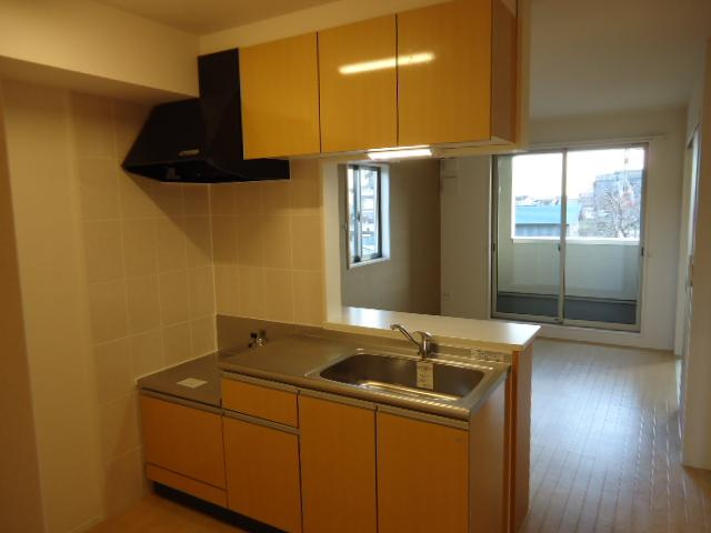 サンフィット　フジマンＣ棟のキッチン|キッチン