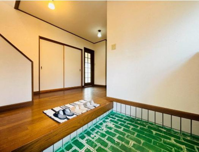 【玄関】 | 生駒郡平群町菊美台3丁目