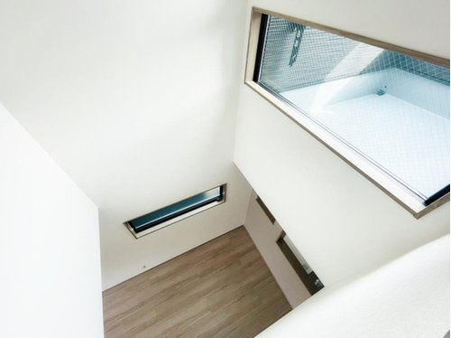 鳥居前町の完成予想図|【施工例】
吹抜けはお部屋全体が明るく開放感あふれる空間ができます！