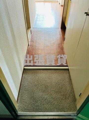 仲介手数料0円！ヴィラカレッジウエストの玄関